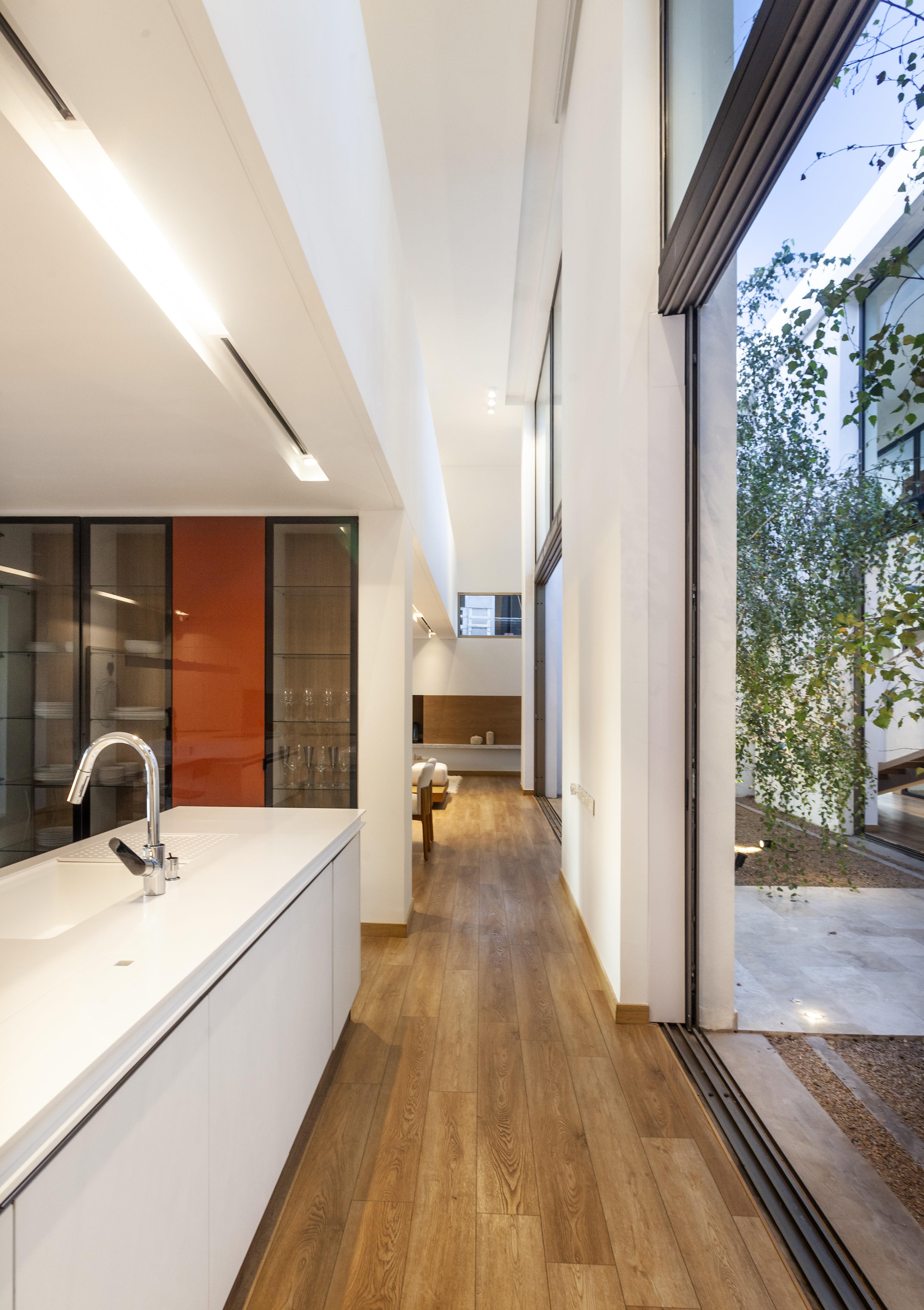 Casa Austral - Estudio Leone Loray