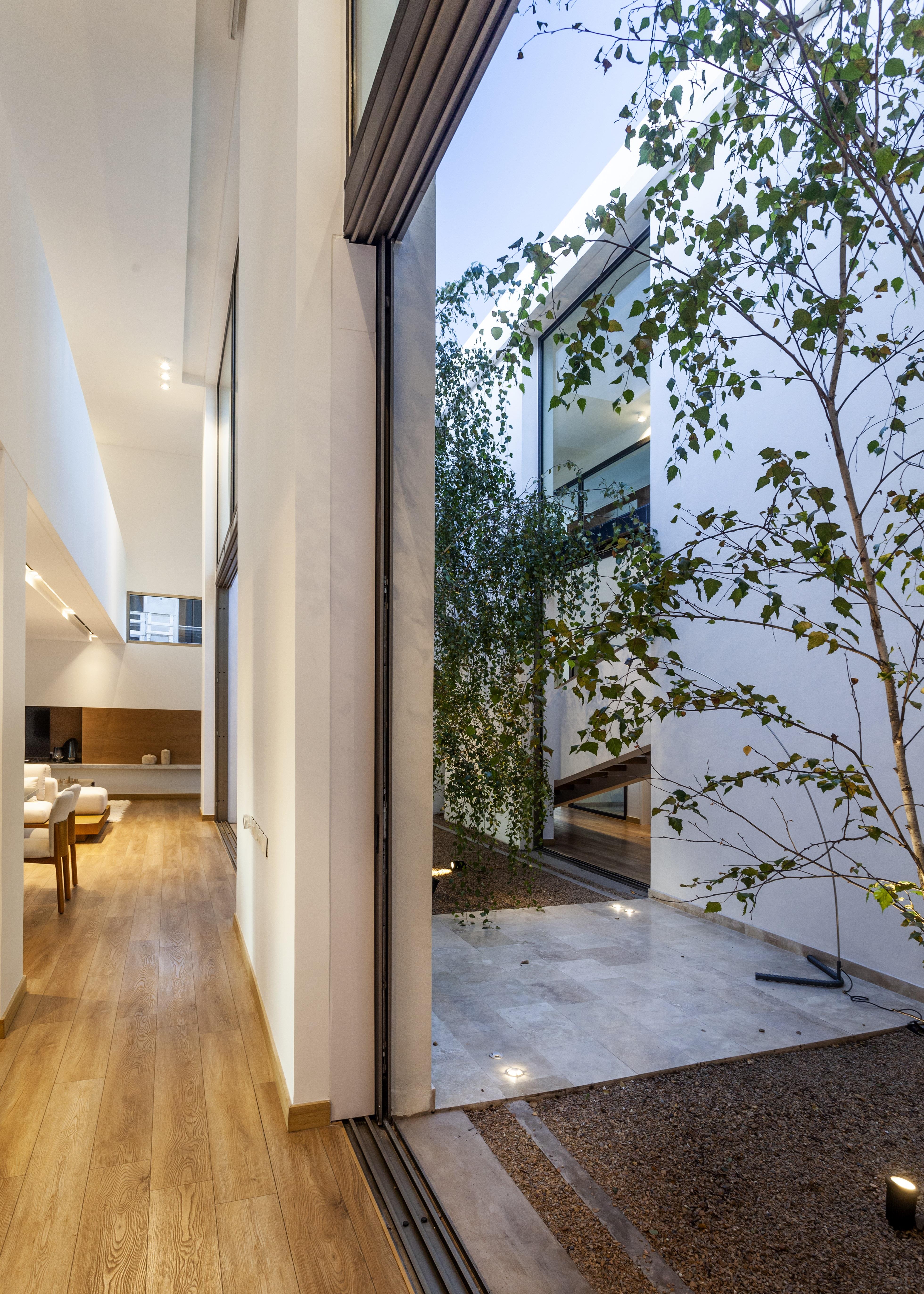 Casa Austral - Estudio Leone Loray