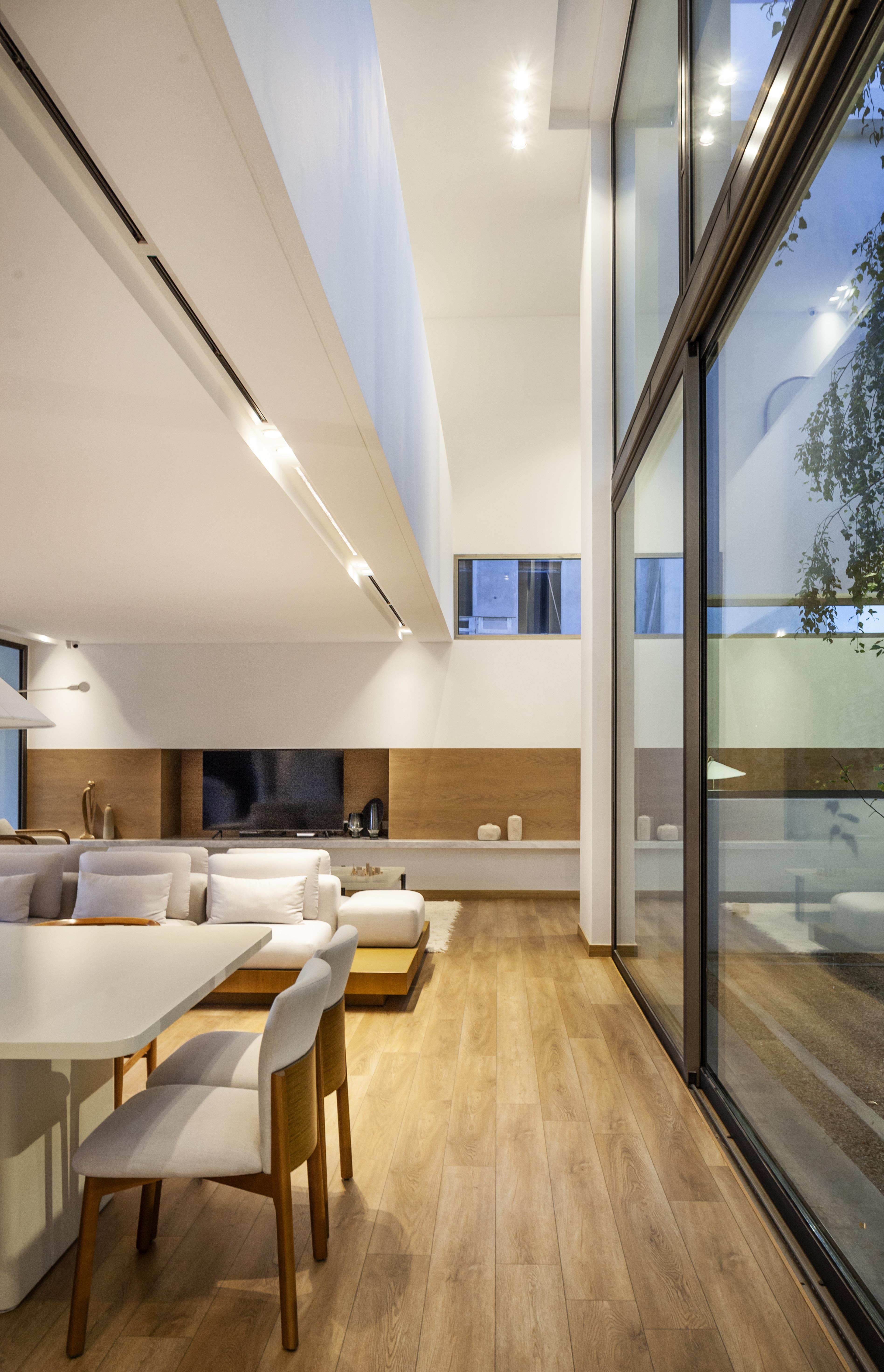 Casa Austral - Estudio Leone Loray