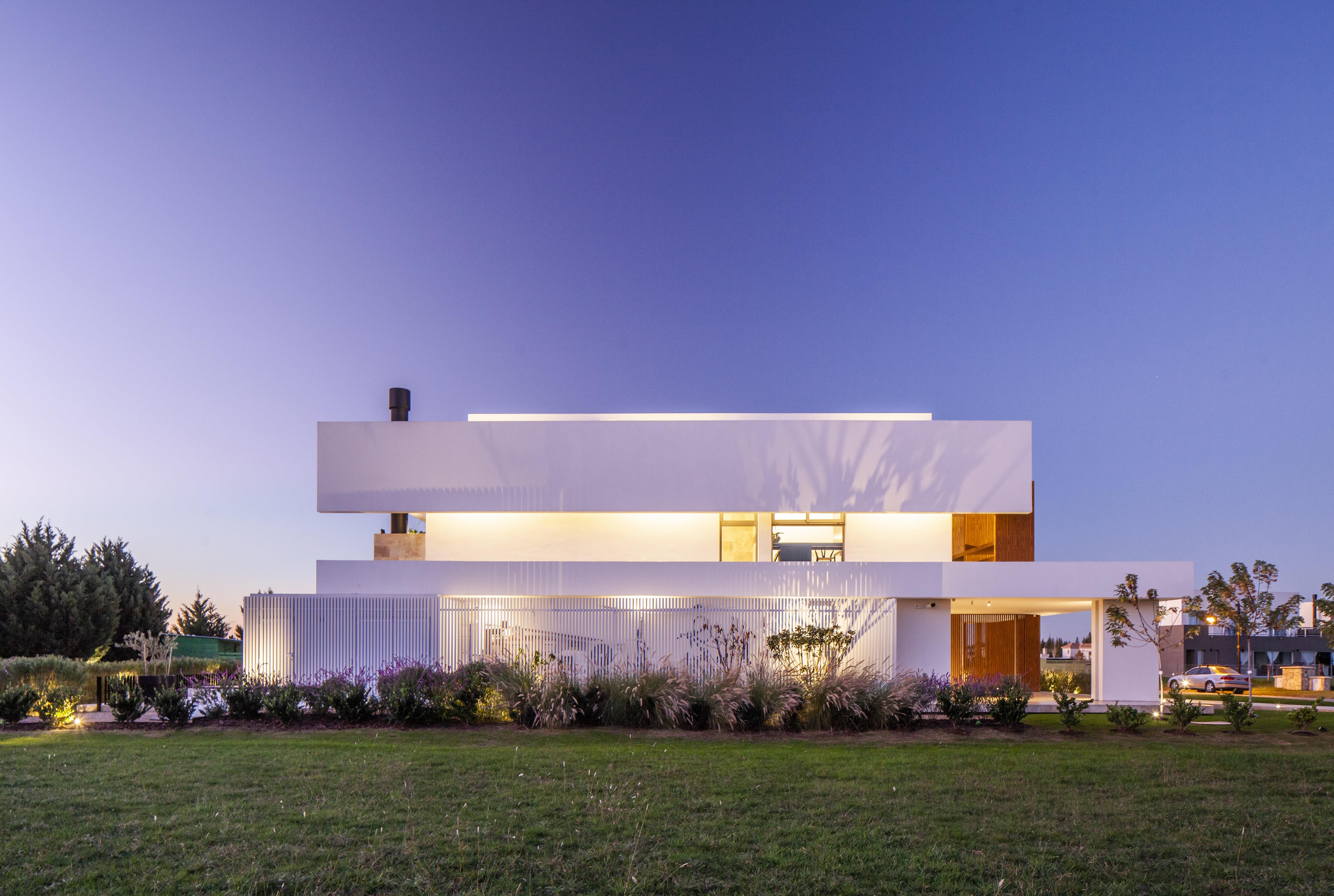 Casa Austral - Estudio Leone Loray